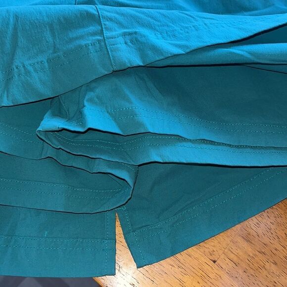 EXCELLENT CONDITION SIZE 8 GREEN ROYAL ROBBINS DISCOVERY SKORT - Picture 6 of 7